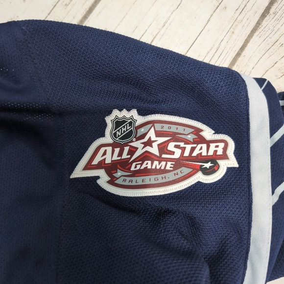 Reebok Men’s Medium NHL All Star Hockey Jersey 2011 Stitched Authentic Storo M - Picture 8 of 9